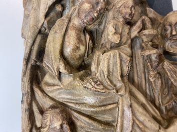 Een Engels albasten reli&euml;f met 'De aanbidding der koningen', Nottingham, 15e eeuw